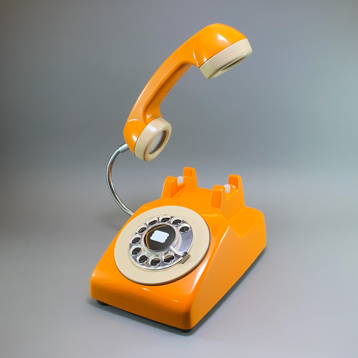 📞Upcycled Rotary Phone Lamp, Vintage Orange Desk Light,Mid Century Lighting